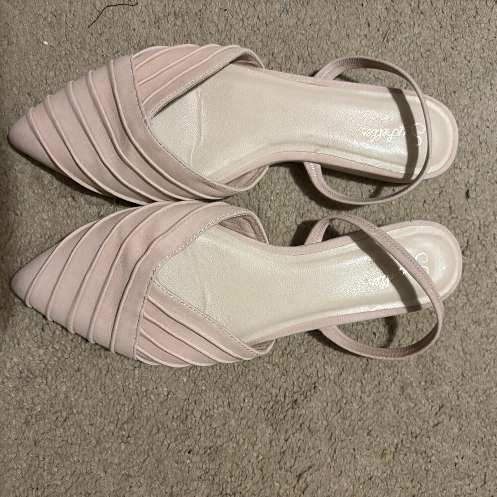 Seychelles Blush Pink Pleated Leather Flats – Size 8.5